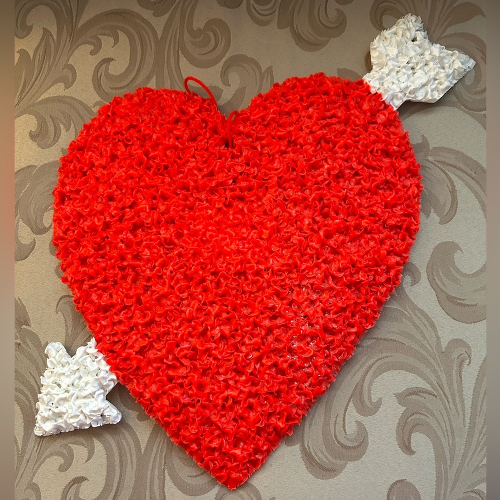 Vintage Melted Plastic Popcorn Plastic Valentine’s Day Heart with Arrow Decor
